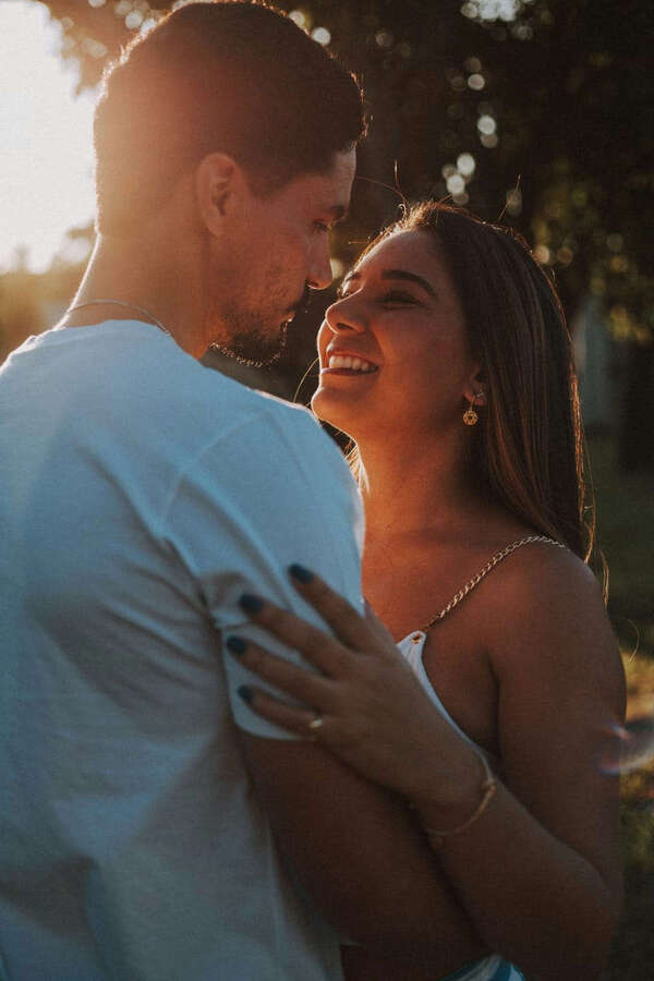 decoração bodas de ouro mesa