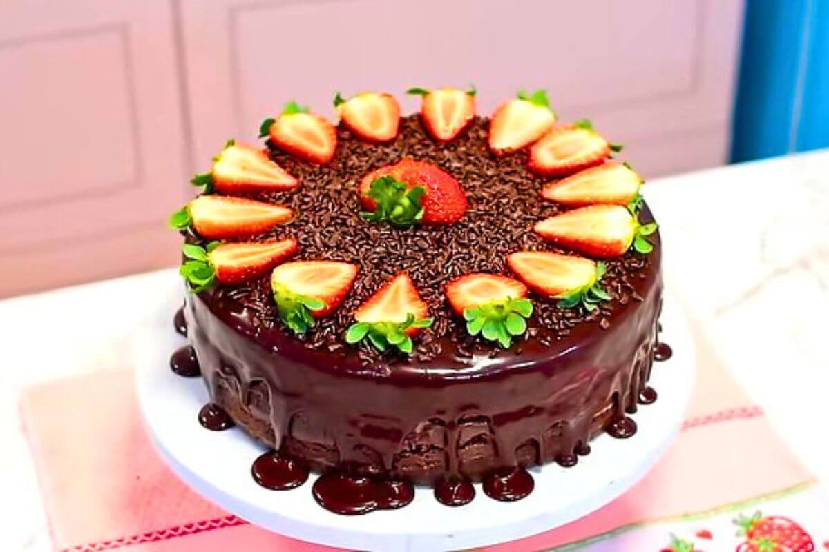 como fazer corte em leque morango para bolo