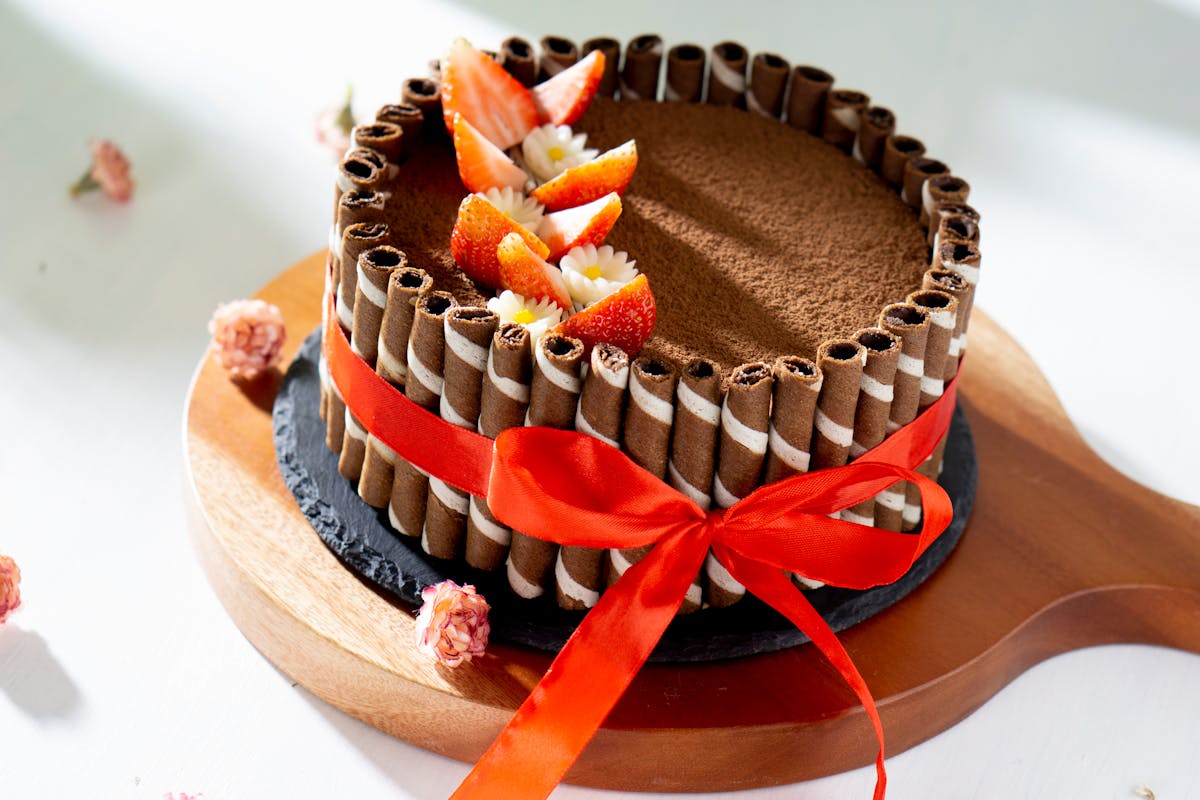 custo decoração bolo chocolate morango caseiro