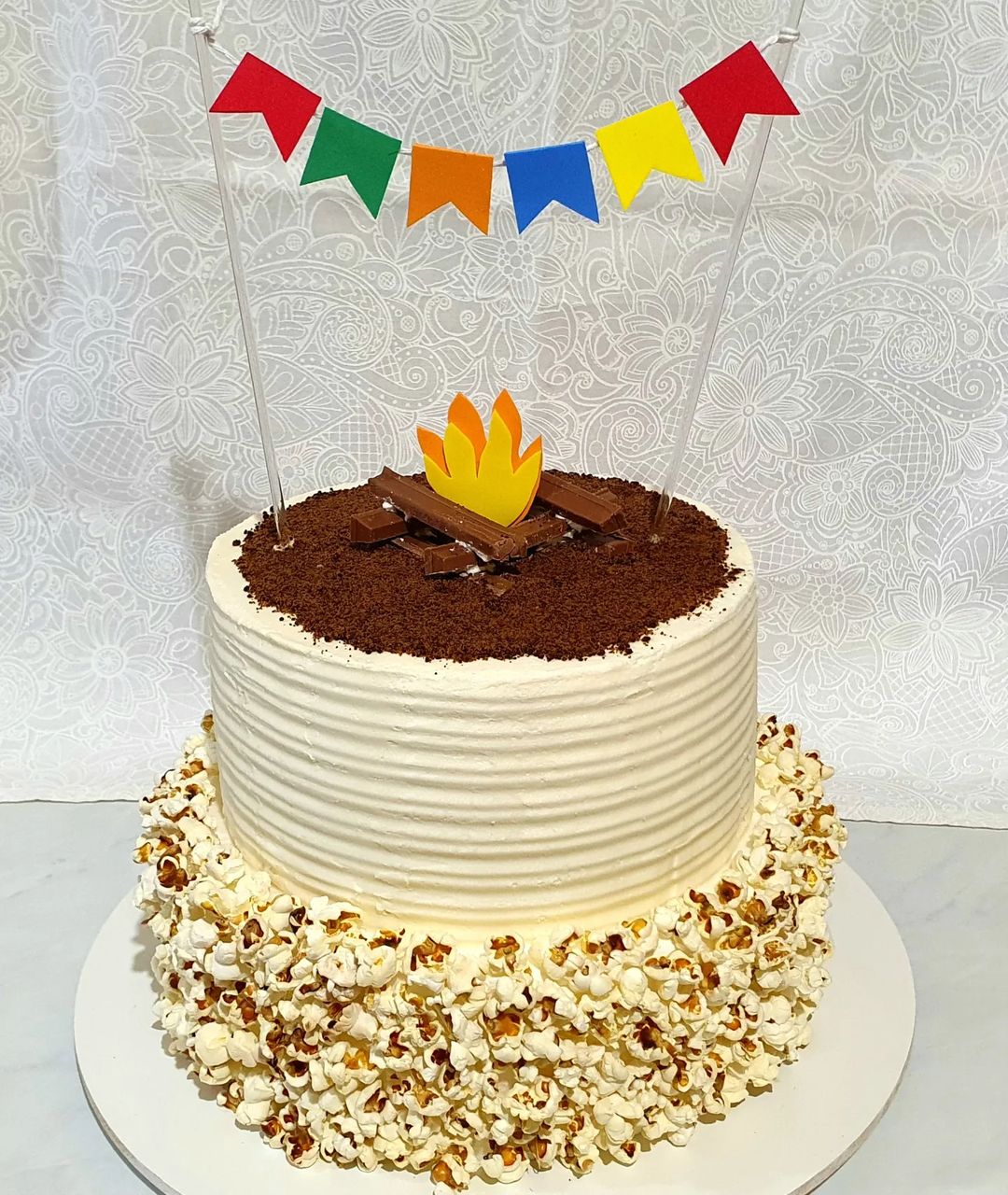 erros comuns decorar bolo festa junina