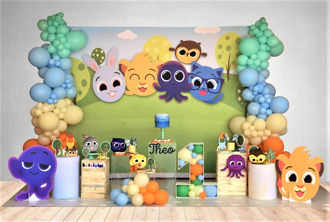 decoração bolofofos 1 ano