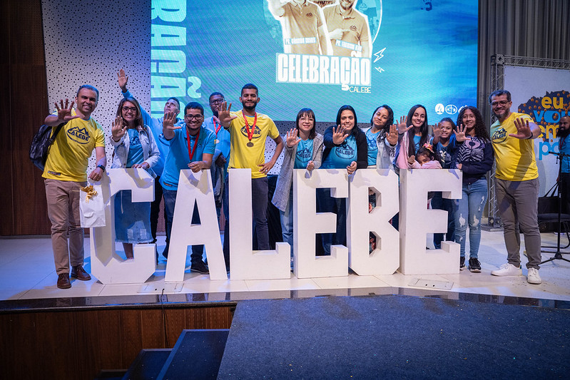 decoração missão calebe versus festa infantil calebe qual escolher