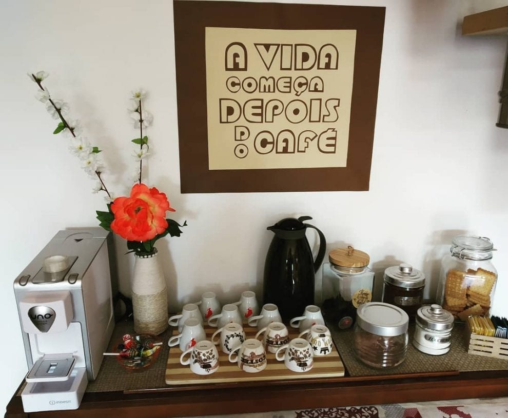 Cantinho do Café para Apartamentos Pequenos: Soluções Inteligentes