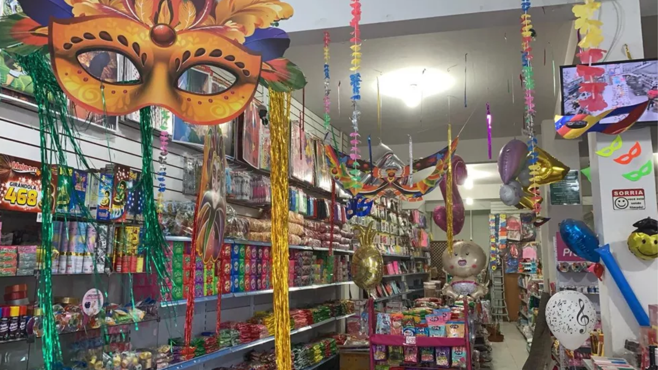decoração carnaval supermercado