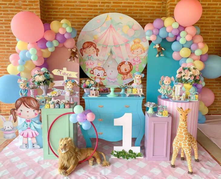 Decoração Circo Rosa: Do Minimalista ao Luxo, Qual Estilo Escolher?