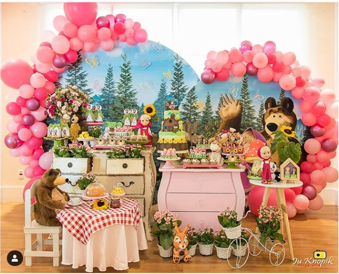 decoração com 2 painel redondo