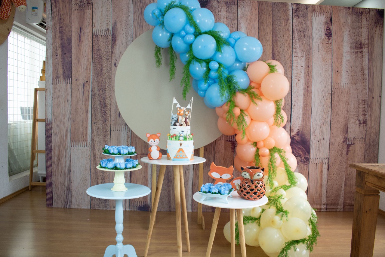 decoração com 2 painel redondo