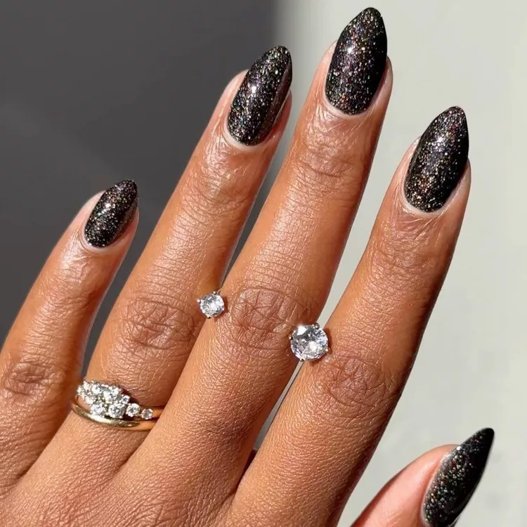 glitter encapsulado ou esmalte magnético qual melhor