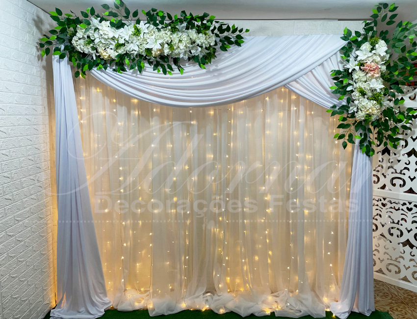 decoração com cortina para festa