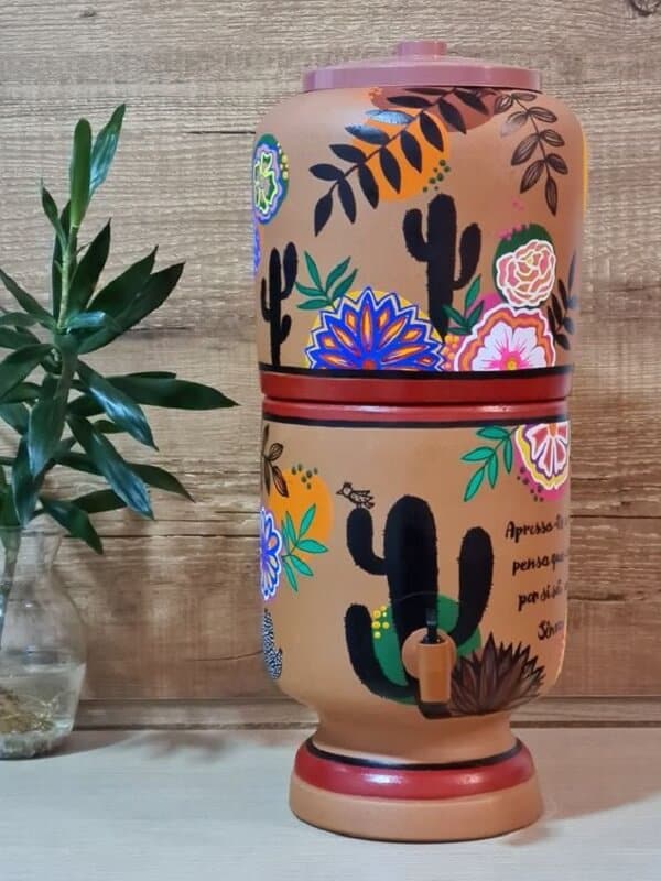 decoração com filtro de barro