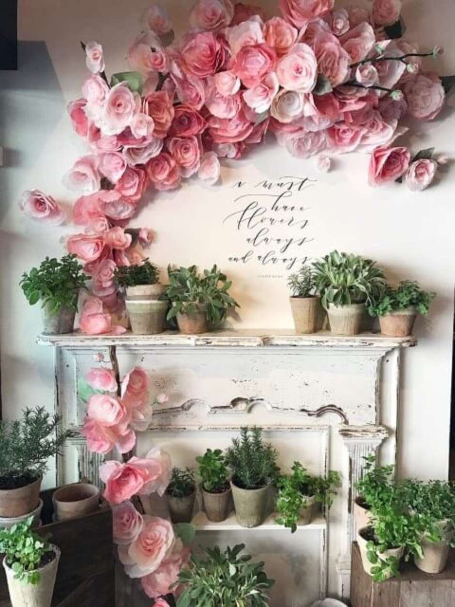 decoração com flores de papel