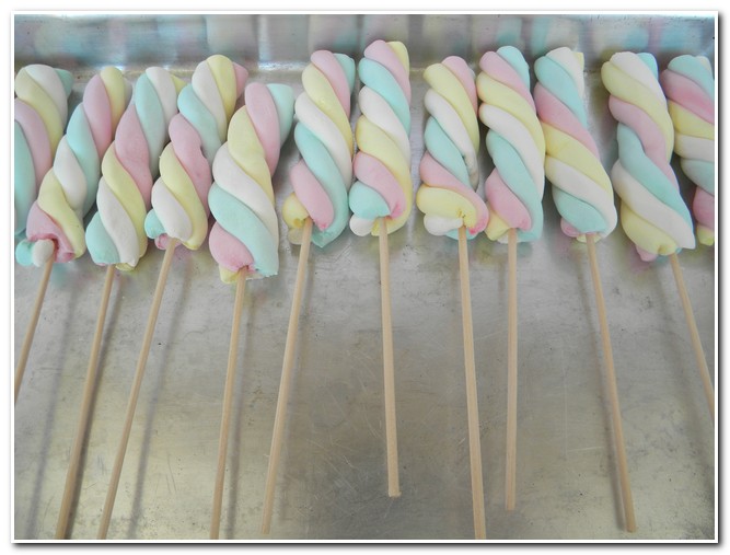 decoração com marshmallow no palito