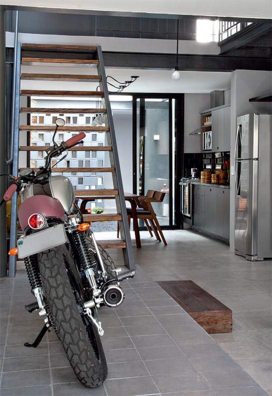 decoração com peças de moto