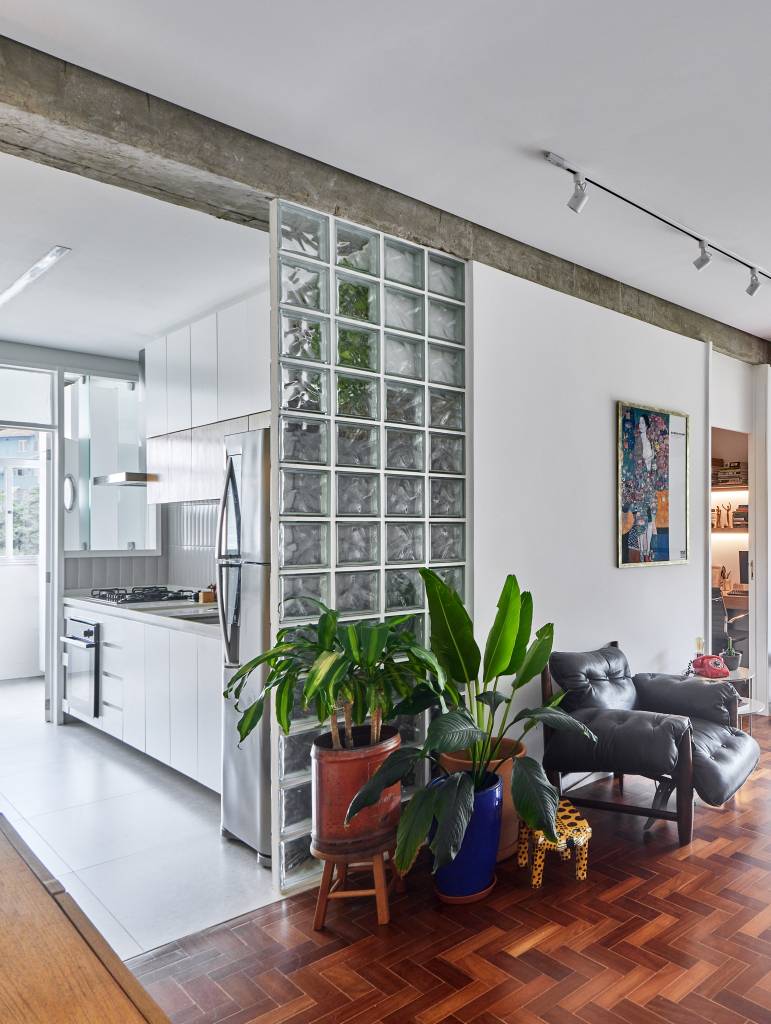 como usar tijolo de vidro em paredes internas