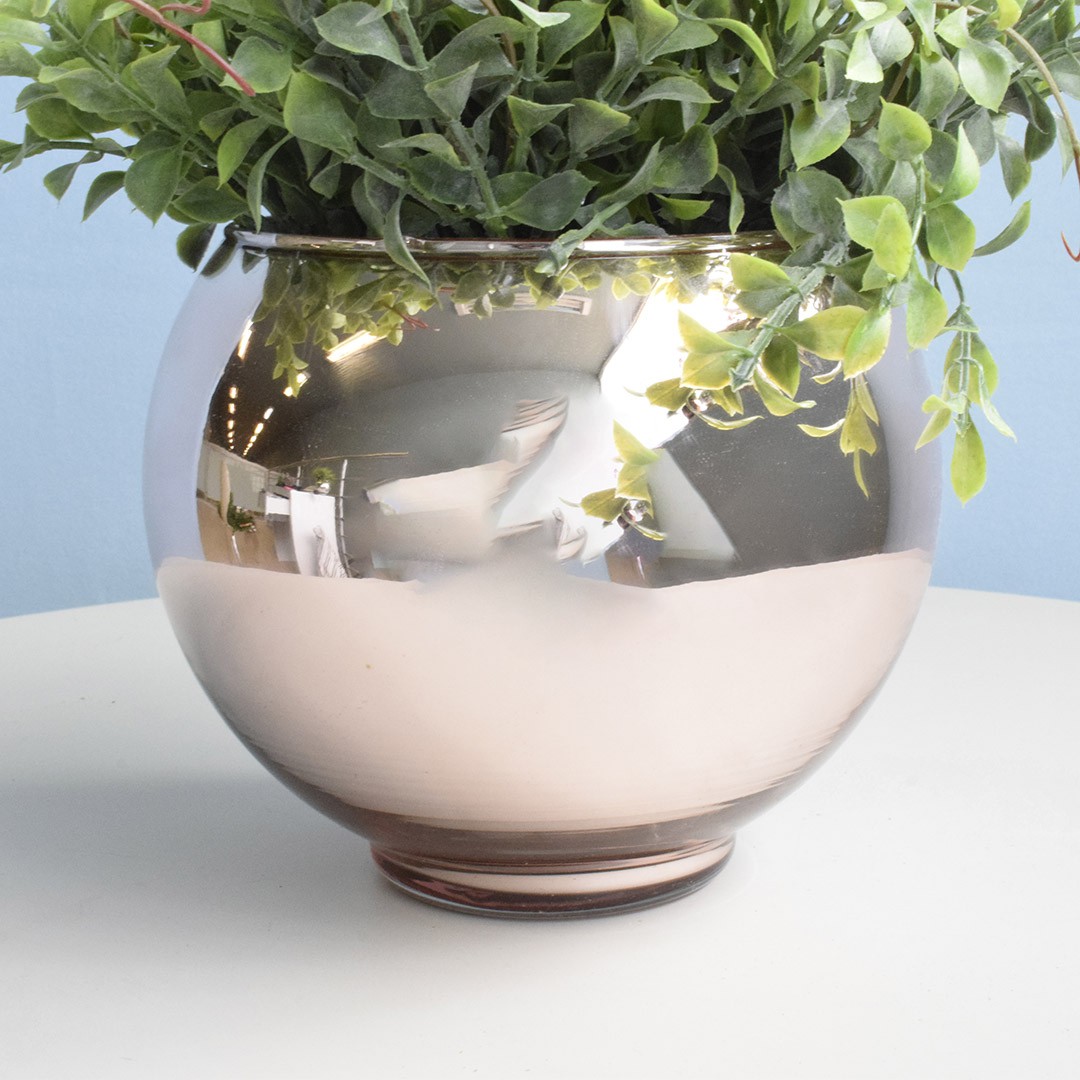 5 Maneiras Criativas de Usar Vasos de Vidro Grandes na Sua Sala