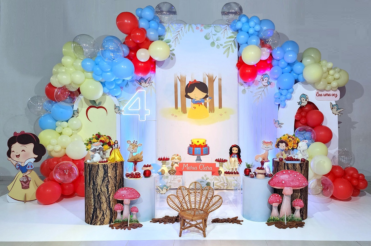 decoração branca de neve 1 ano barata