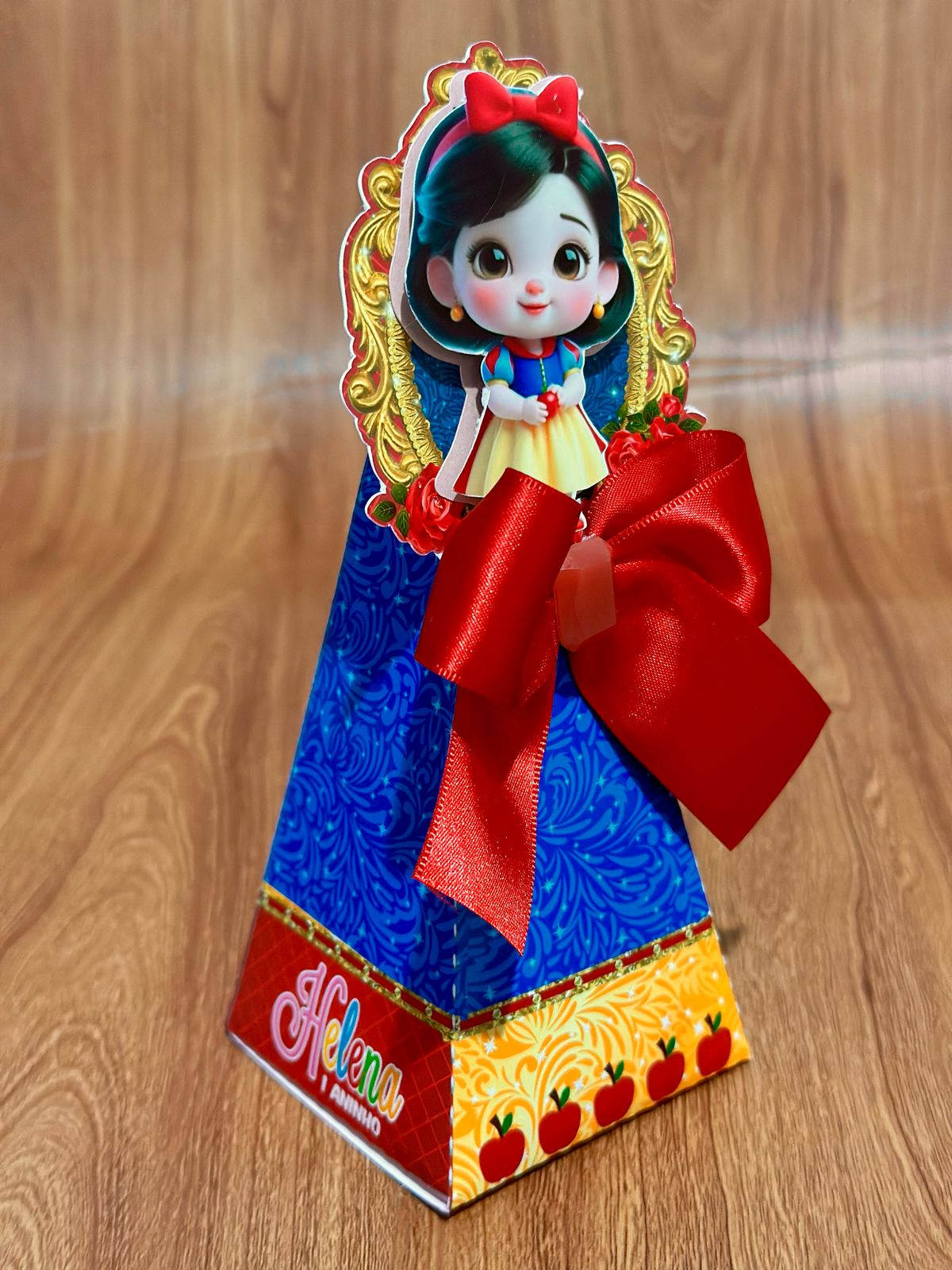 bolo chantininho para festa branca de neve baby