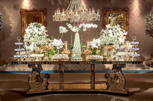 5 ideias de títulos:
1. Decoração Cinderela: Guia Completo para uma Festa Encantada
2. Transforme o Quarto em um Conto de Fadas com Decoração Cinderela
3. DIY Cinderela: Ideias Criativas e Econômicas para sua Festa
4. Elementos Essenciais para uma Decoração Cinderela Inesquecível
5. Festa Cinderela: Dicas de Painéis