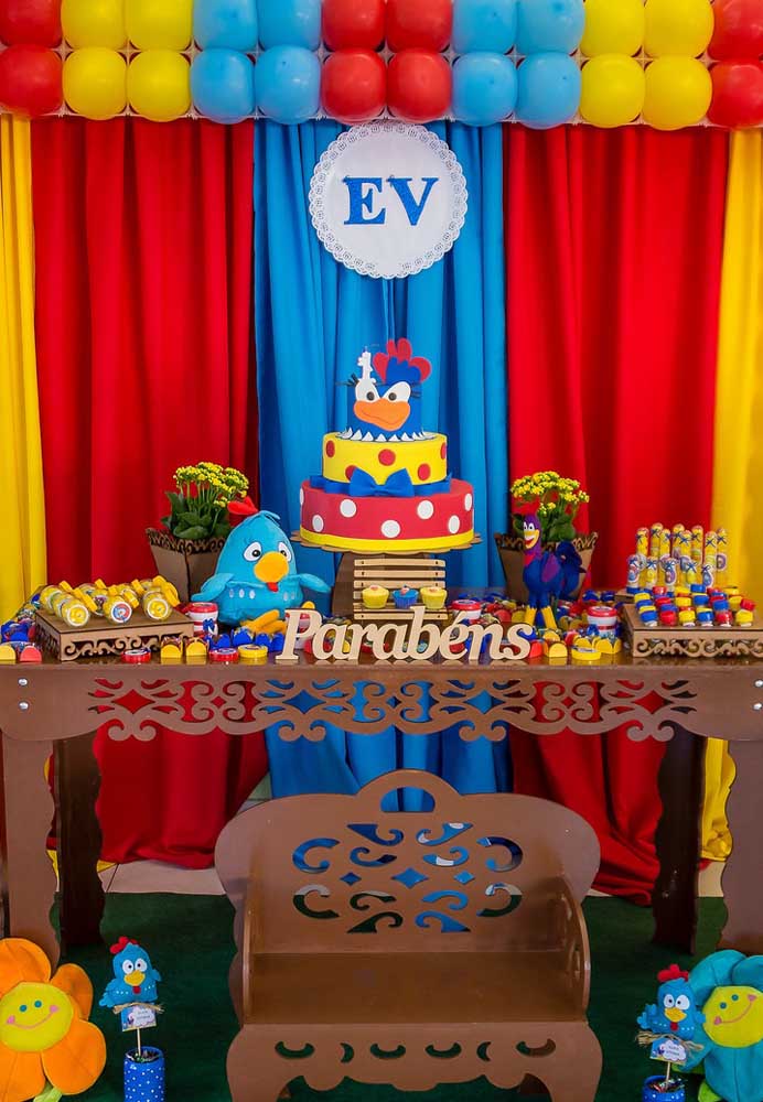 decoração da galinha pintadinha