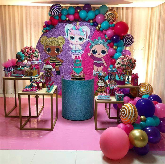 5 ideias de títulos:
1. Decoração LOL Surprise 2026: Tendências e Kits Essenciais
2. Guia Completo: Como Montar uma Festa LOL Surprise Inesquecível
3. Onde Encontrar os Melhores Itens de Decoração LOL Surprise Online
4. Tendências de Cores e Elementos Interativos para Festas LOL Surprise
5. DIY Decoração LOL Surprise: Dicas para um Painel Incrível