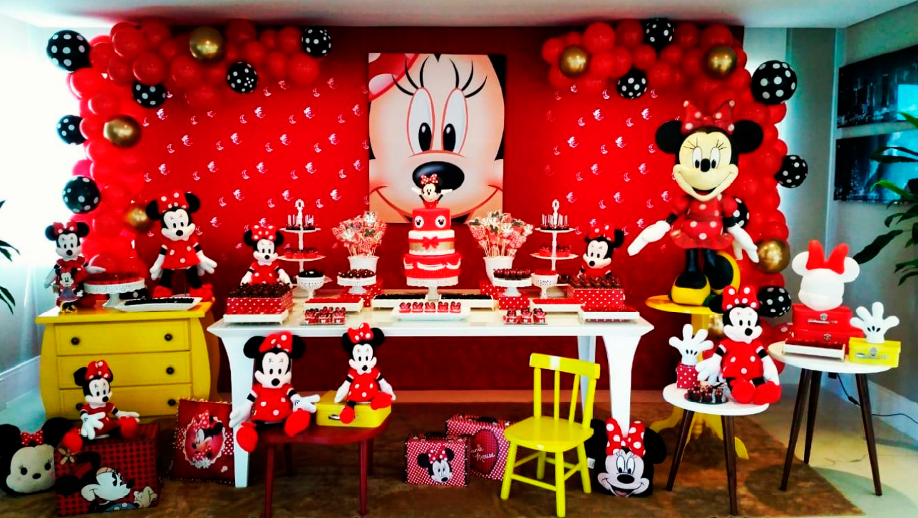 decoração da minnie vermelha