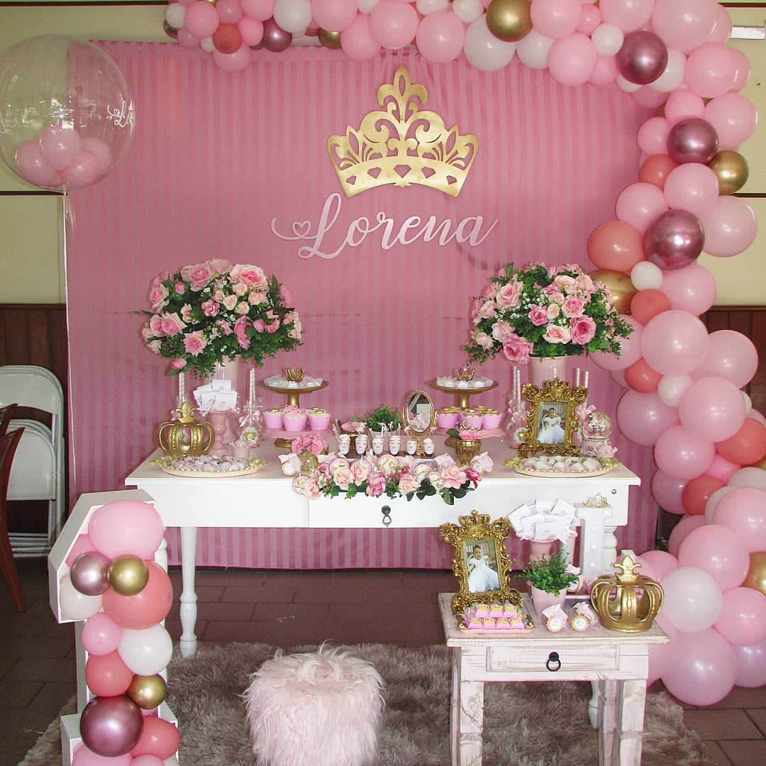 Economize na Festa: 10 Ideias Criativas de Decoração de Princesas Barata
