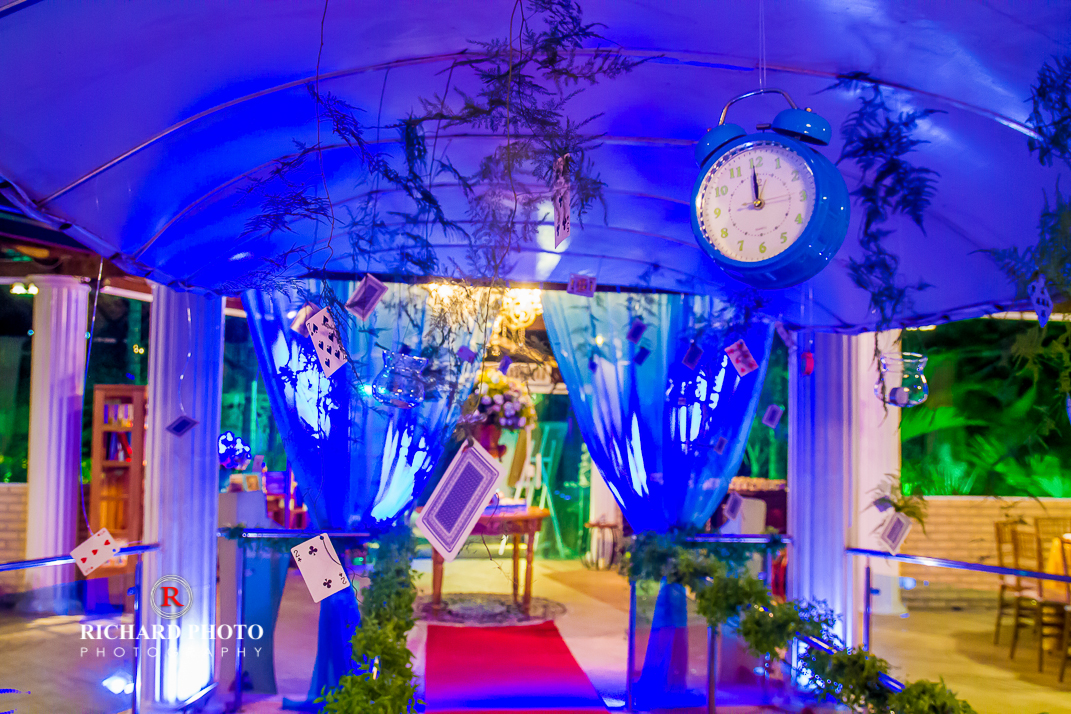 Festa de 15 Anos Rústico Chique: Ideias para uma Celebração ao Ar Livre