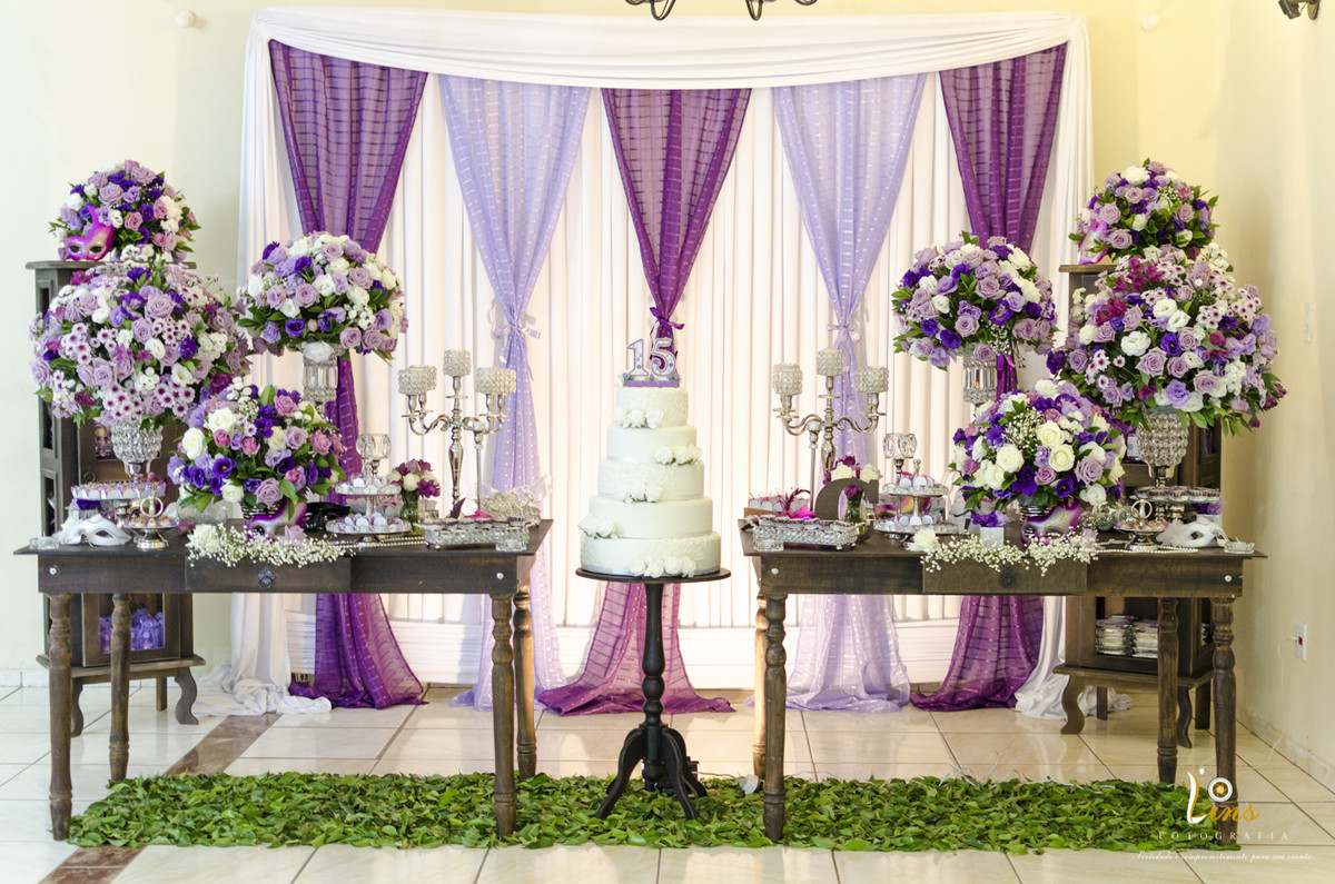 decoração de 15 anos lilás