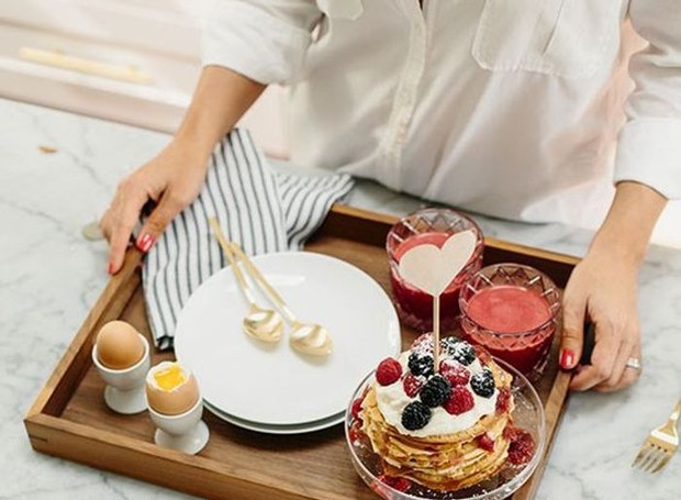 erros comuns decoração café da manhã aniversário evitar