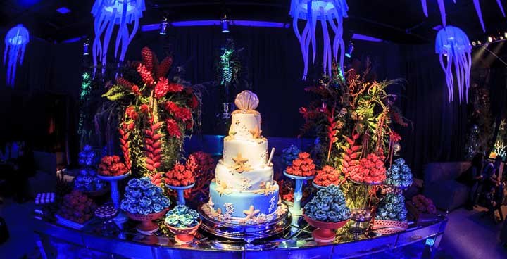 Guia Completo de Iluminação para Festa de 15 Anos: Lustres