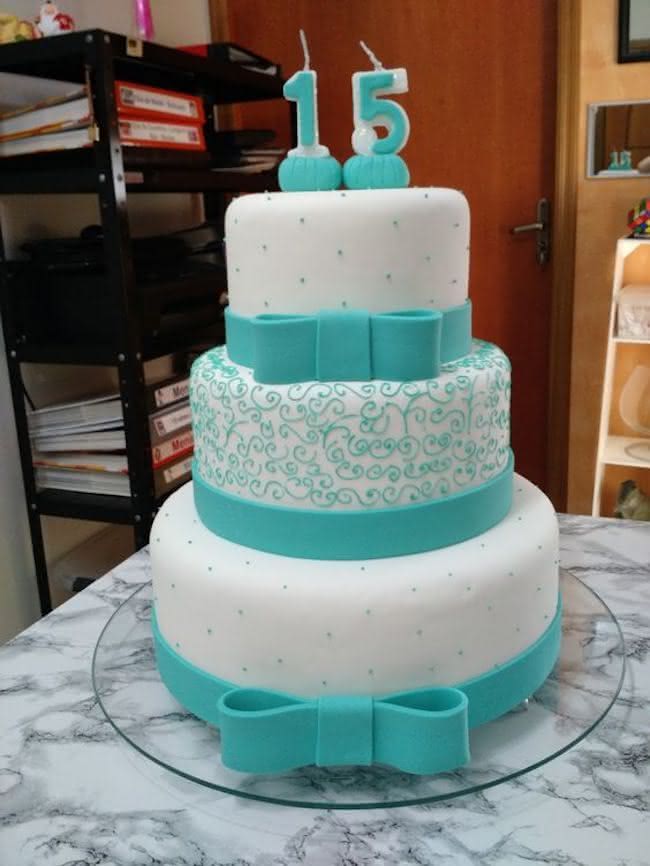 decoração de aniversário de 15 anos azul