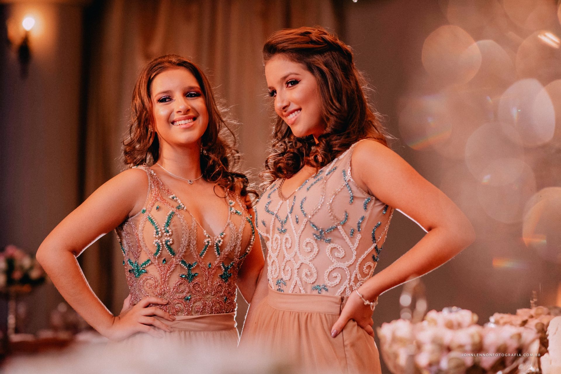 decoração de aniversário de gêmeas tema jardim encantado completo