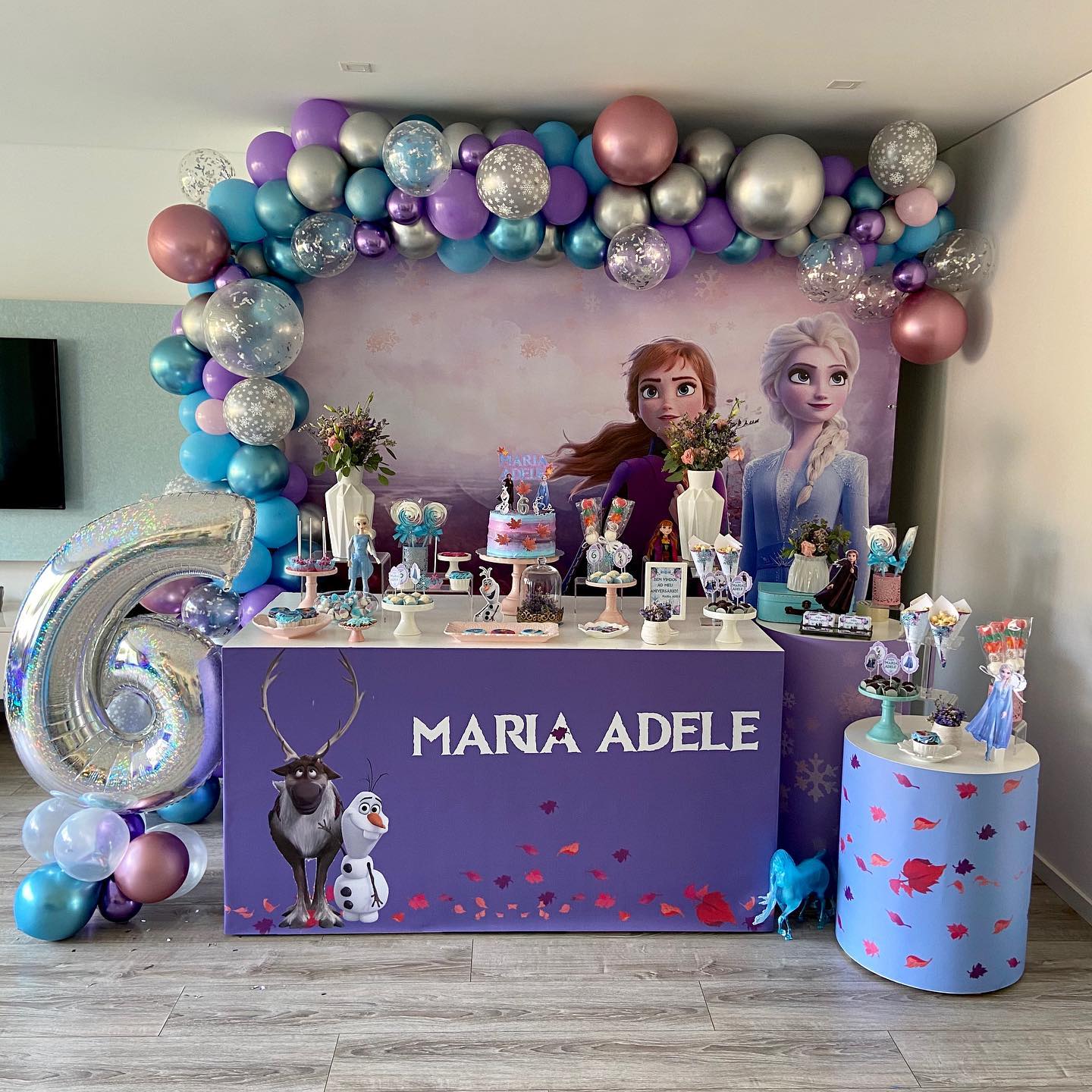 ideias criativas decoração aniversário frozen simples e barata