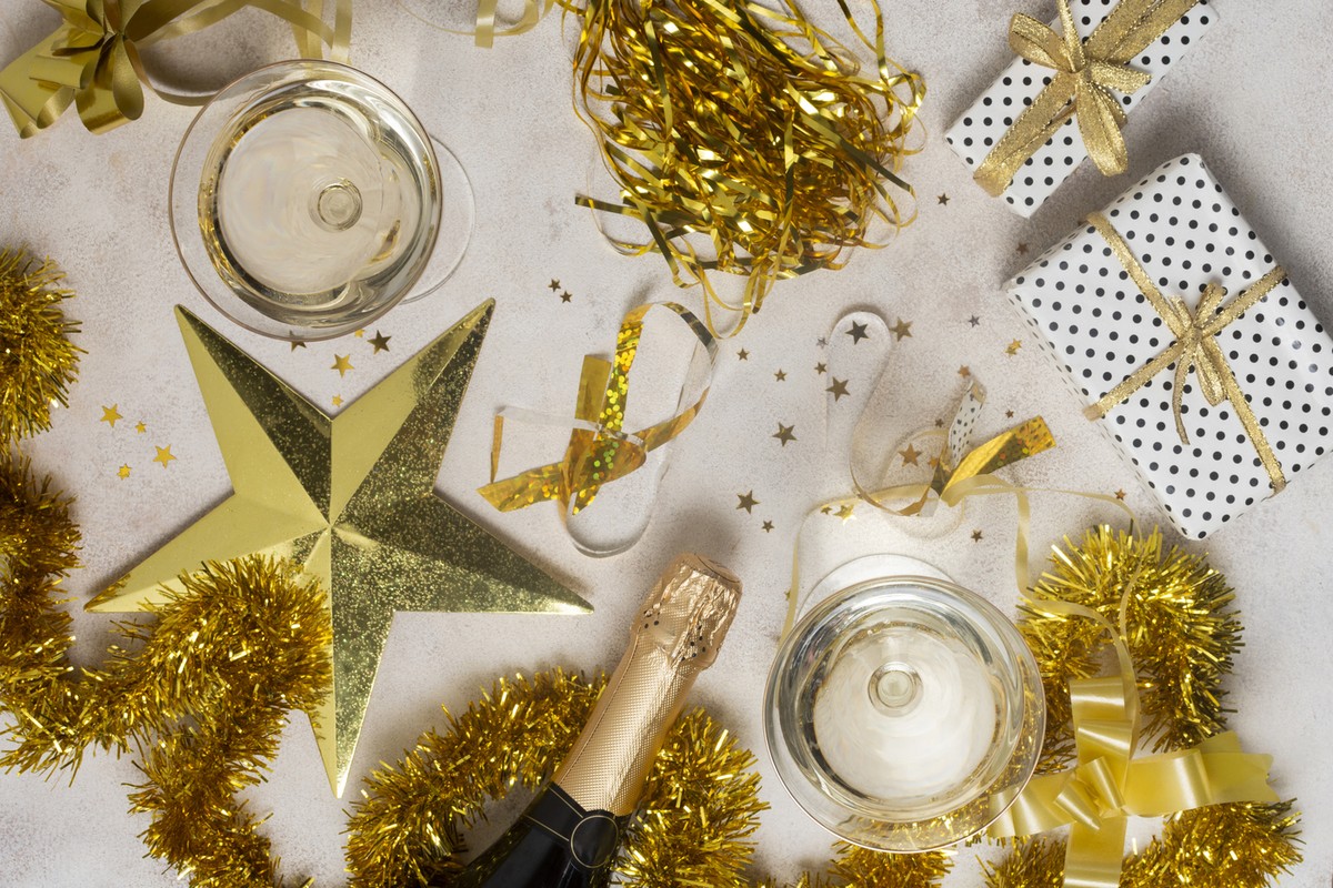 Guia Completo das Cores do Ano Novo 2026: Pantone