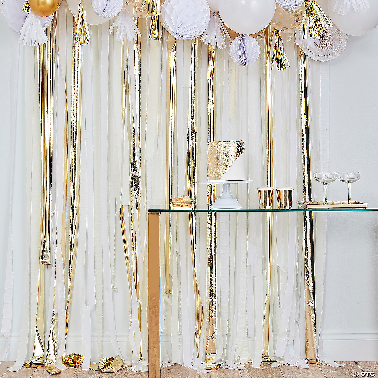 decoração de ano novo com papel crepom