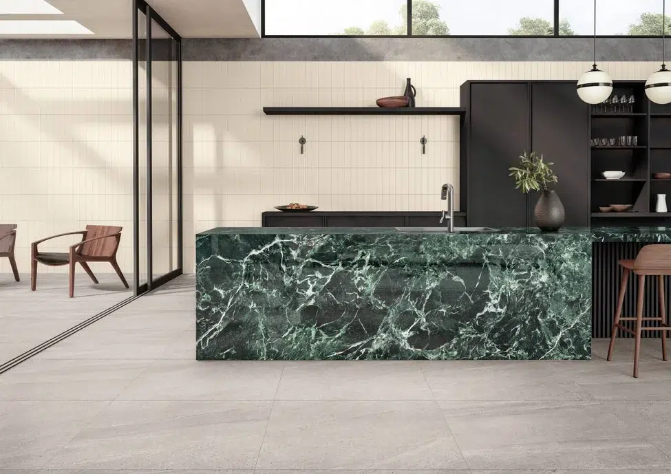 envelopamento vs pintura para armário de cozinha