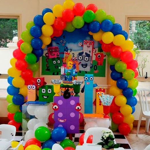 1. Guia Completo: Como Montar um Arco de Balões Desconstruído Perfeito. 2. Balões Bubble: A Tendência Transparente que Vai Transformar Sua Festa. 3. Cores em Alta para Decoração de Balões em 2026: Do Terroso ao Metalizado. 4. As Melhores Marcas de Balões para Decorações Profissionais no Brasil. 5. Dicas Essenciais para Fixar e Conservar Seus Balões por Mais Tempo.