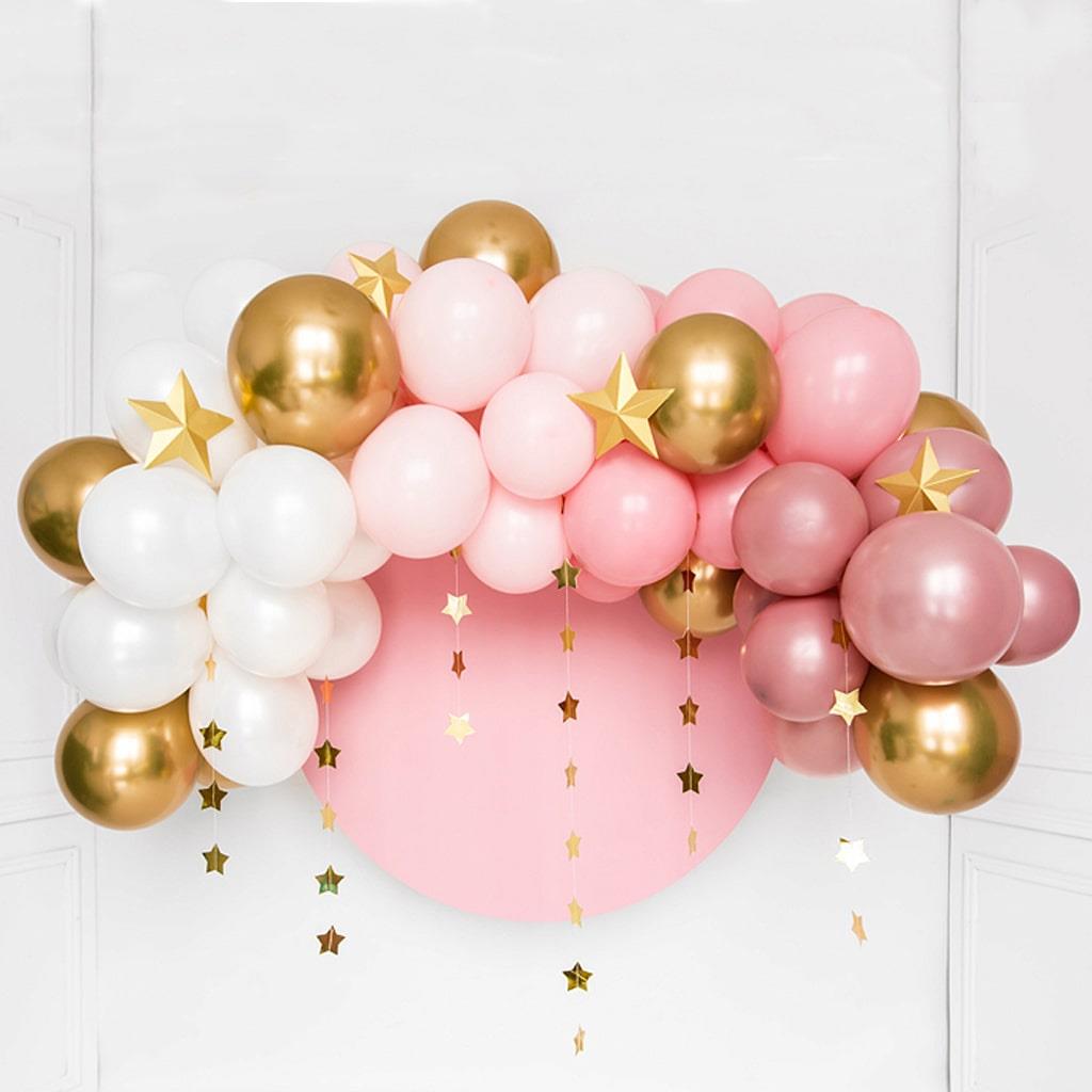 decoração de balão rosa e dourado