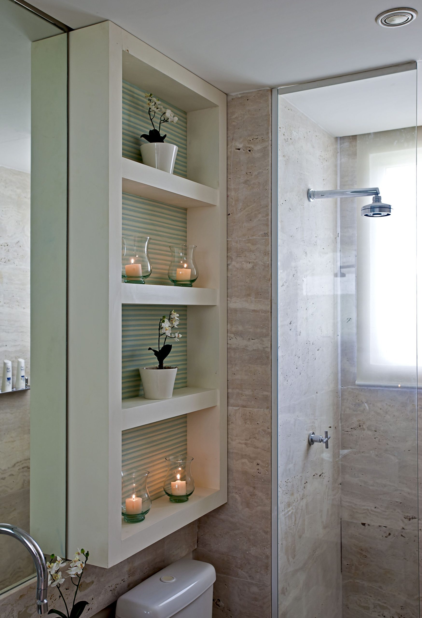 decoração de banheiro simples