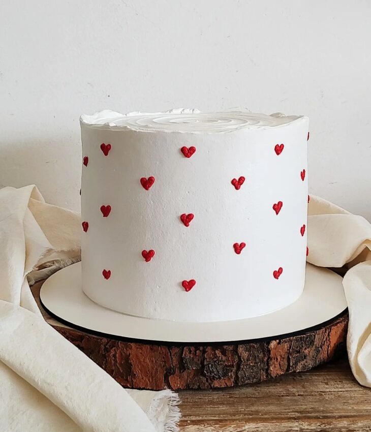 Flores Comestíveis: Guia de Uso e Segurança na Confeitaria