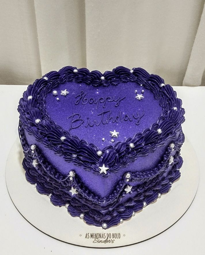 decoração de bolo preto