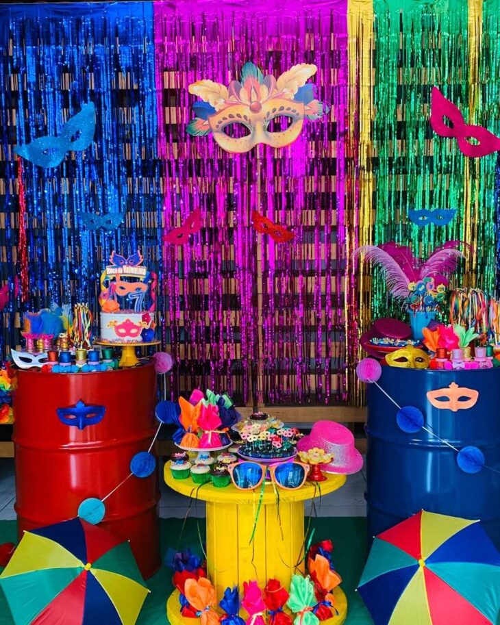 DIY de Carnaval: Crie Seus Próprios Enfeites Festivos