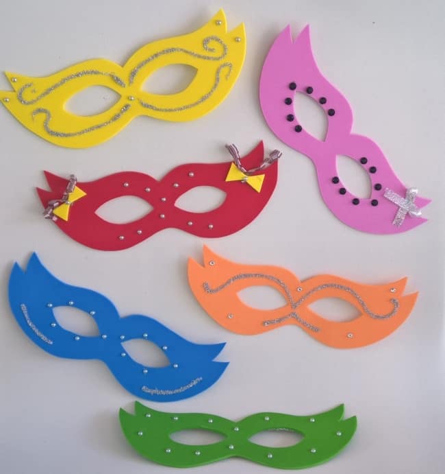 Como fazer máscaras de carnaval em EVA: passo a passo criativo