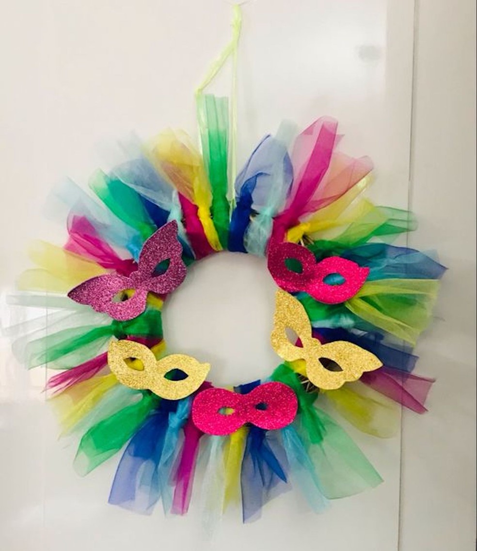 Acessórios de Carnaval com EVA: tiaras, orelhas e muito mais!