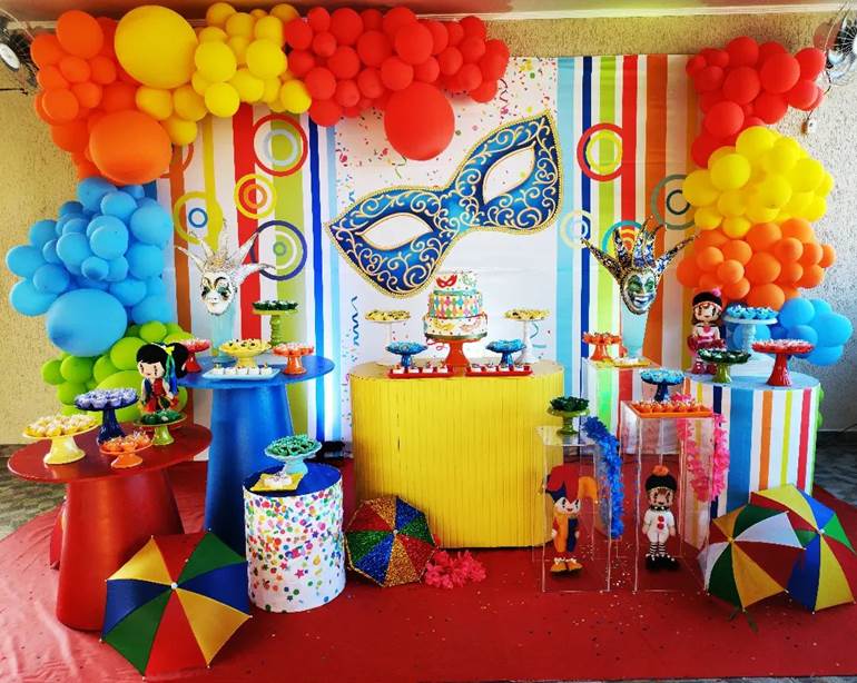 Transforme sua Casa com Decoração de Carnaval Colorida