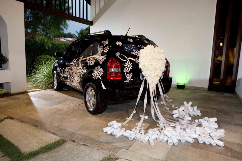 flores naturais ou artificiais carro noiva