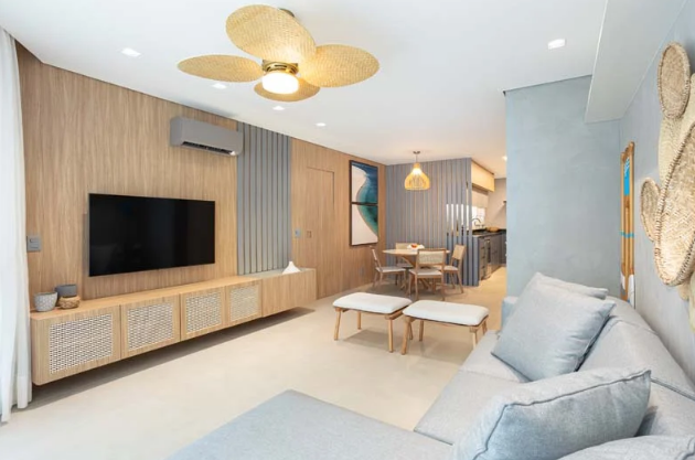 1. Decoração 2026: Cores que Acolhem e Transformam sua Casa
2. DIY para 2026: Renove seus Móveis com Estilo e Economia
3. Biofilia e Texturas: Criando um Santuário em Casa em 2026
4. Iluminação Aconchegante: Tendências para 2026
5. Decoração Afetiva: Conte sua História em 2026