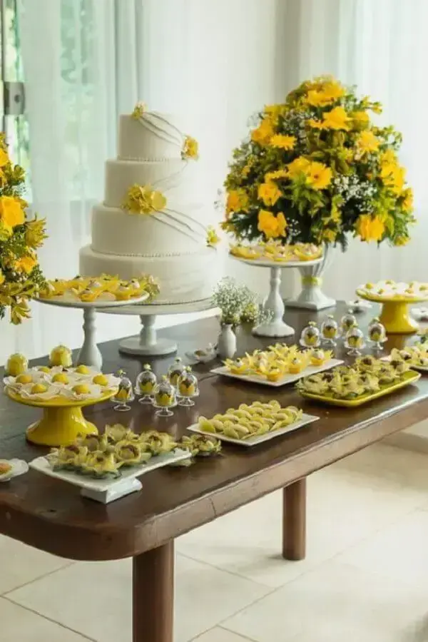 decoração casamento rústico amarelo e branco vs boho