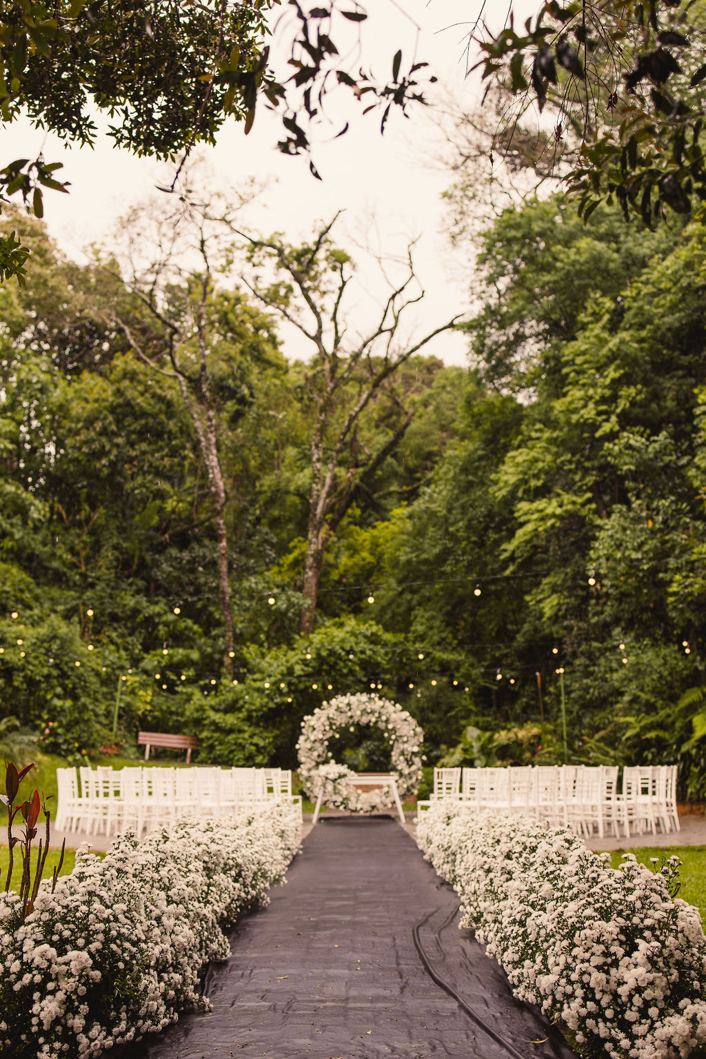 flores do campo vs flores nobres para casamento