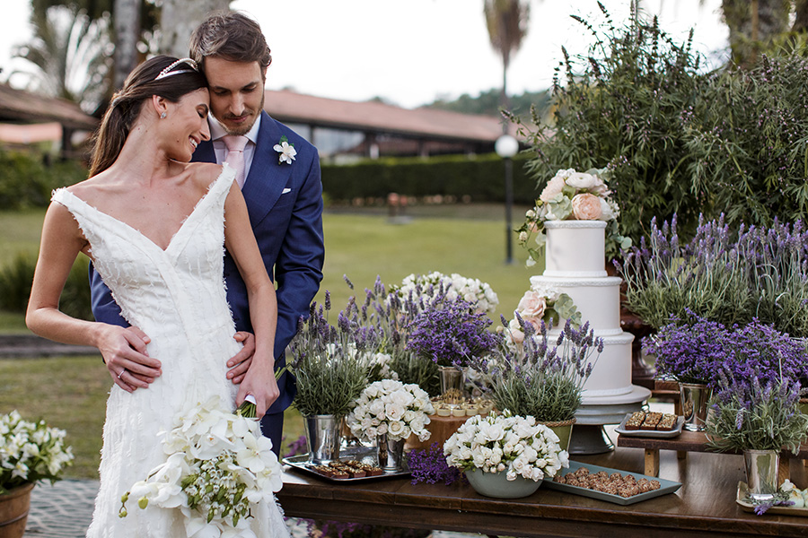 decoração de casamento lavanda simples